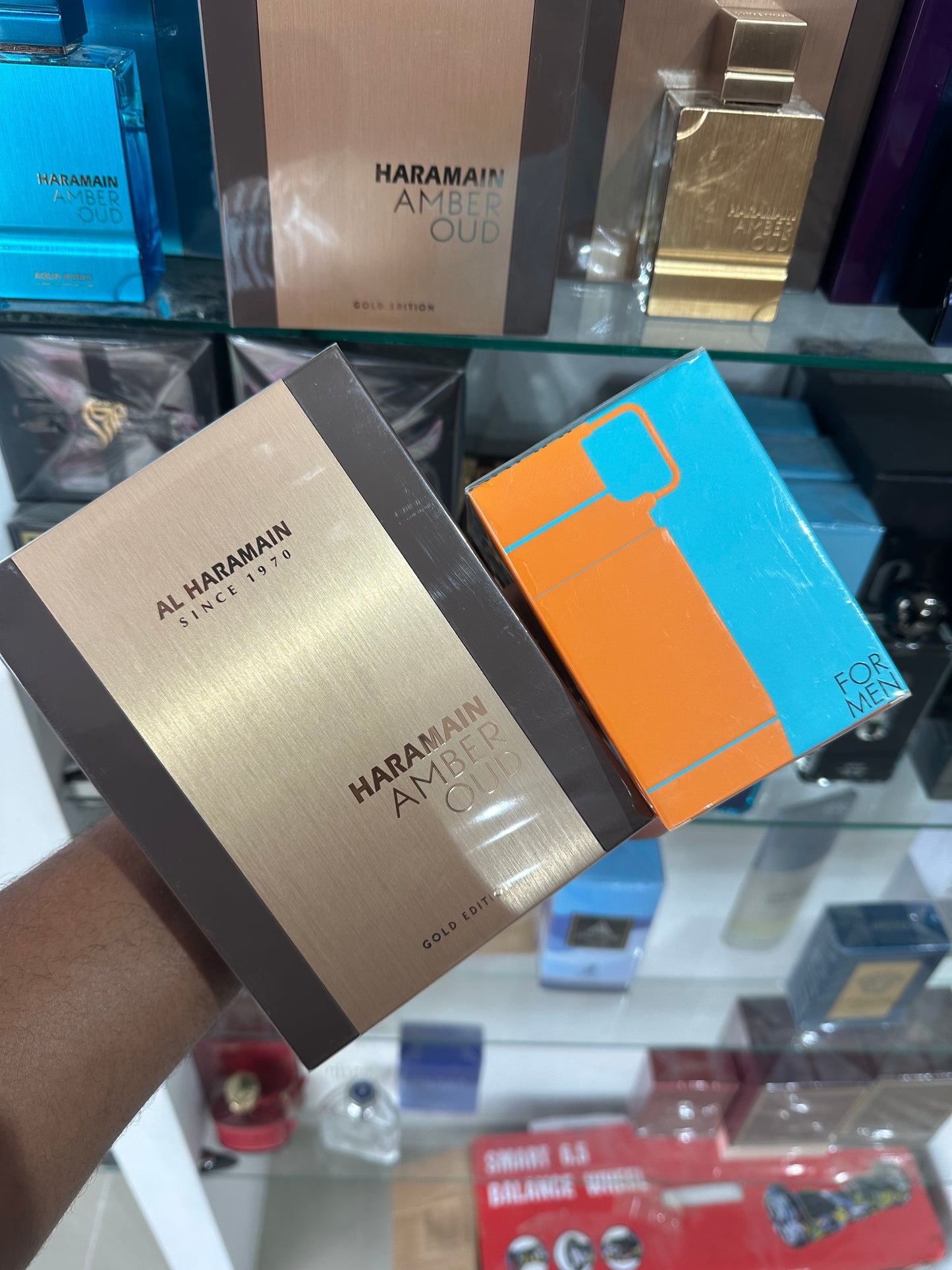*Oferta del Padre*
Mandarín-Sky + Haramain Amber Oud
💰RD$4,990