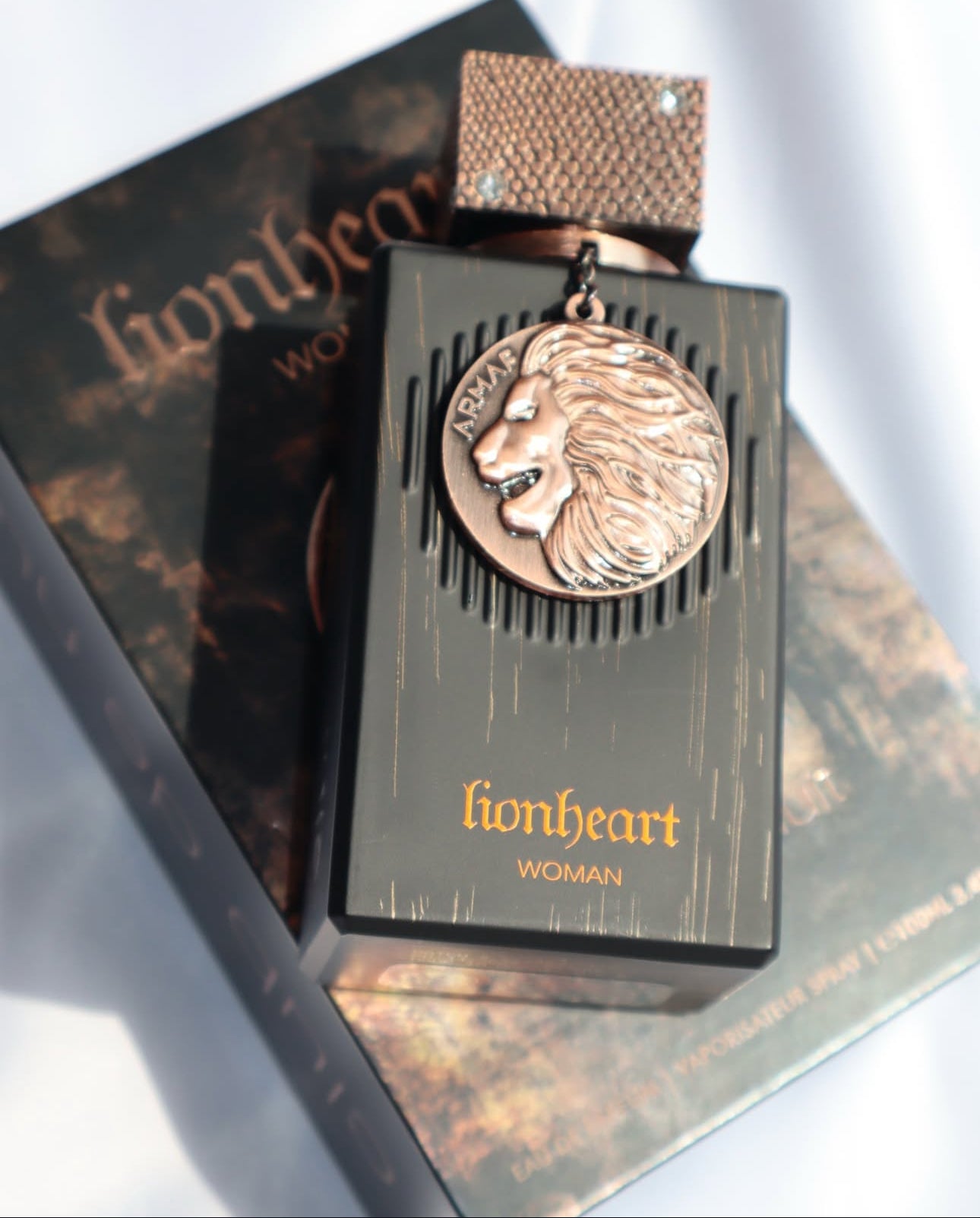 Club de Nuit Lionheart Woman