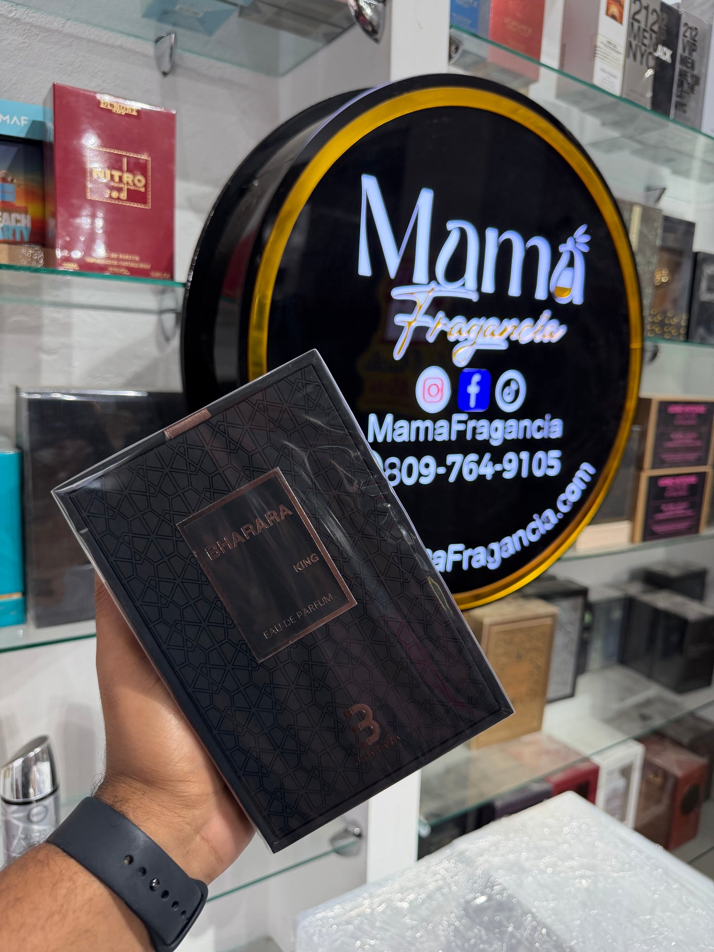 👑 BHARARA KING – EAU DE PARFUM
💰 RD$3,650